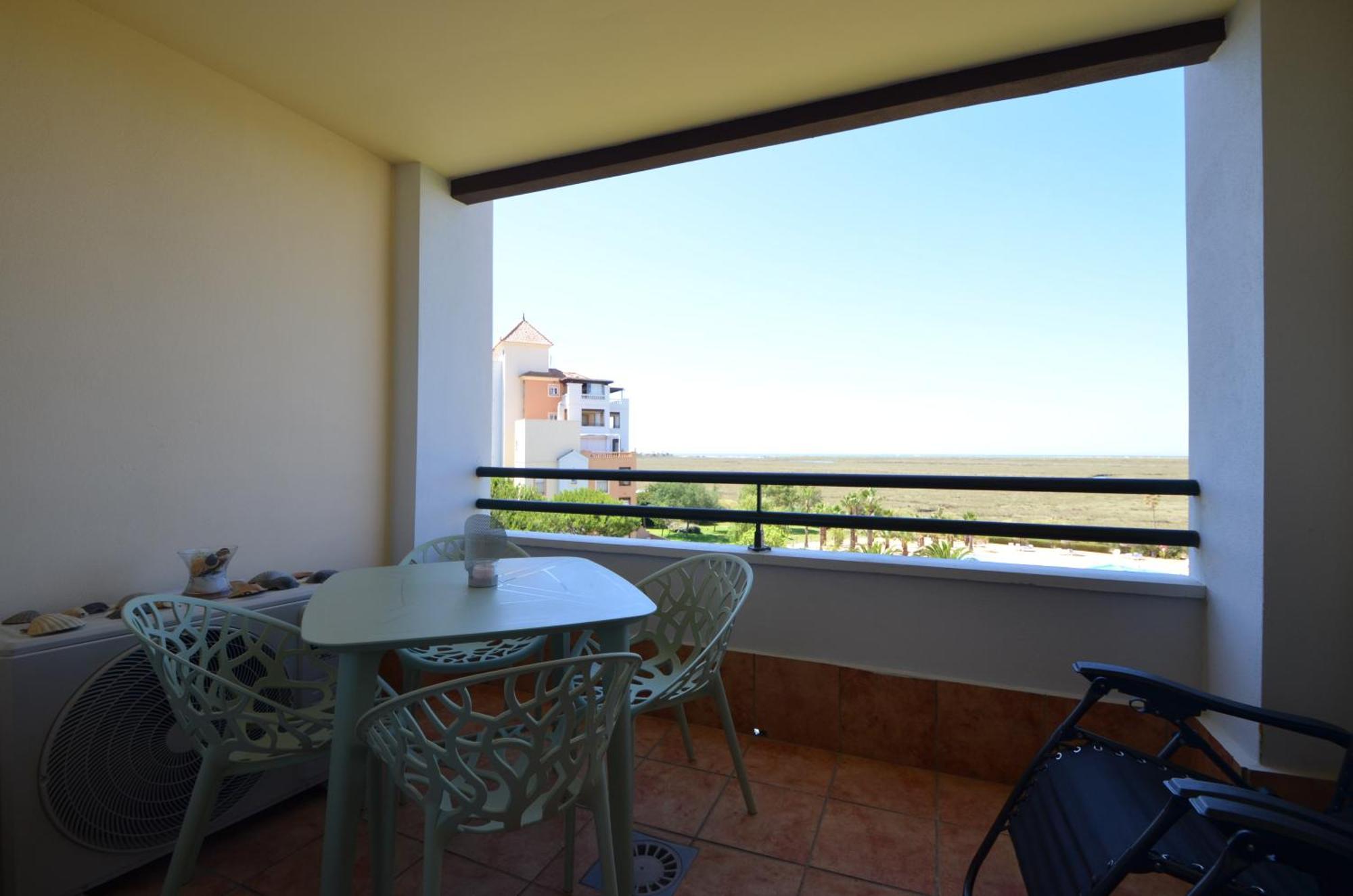 Solmares Marismas Apartment *